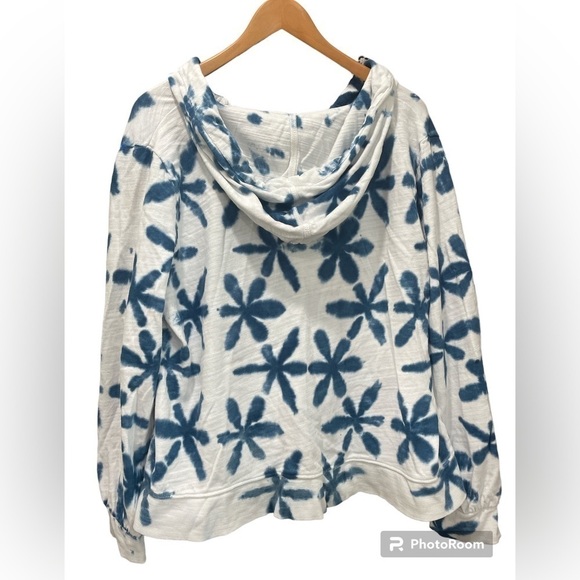 Loft blue and white floral tye dye hoodie - Picture 3 of 3